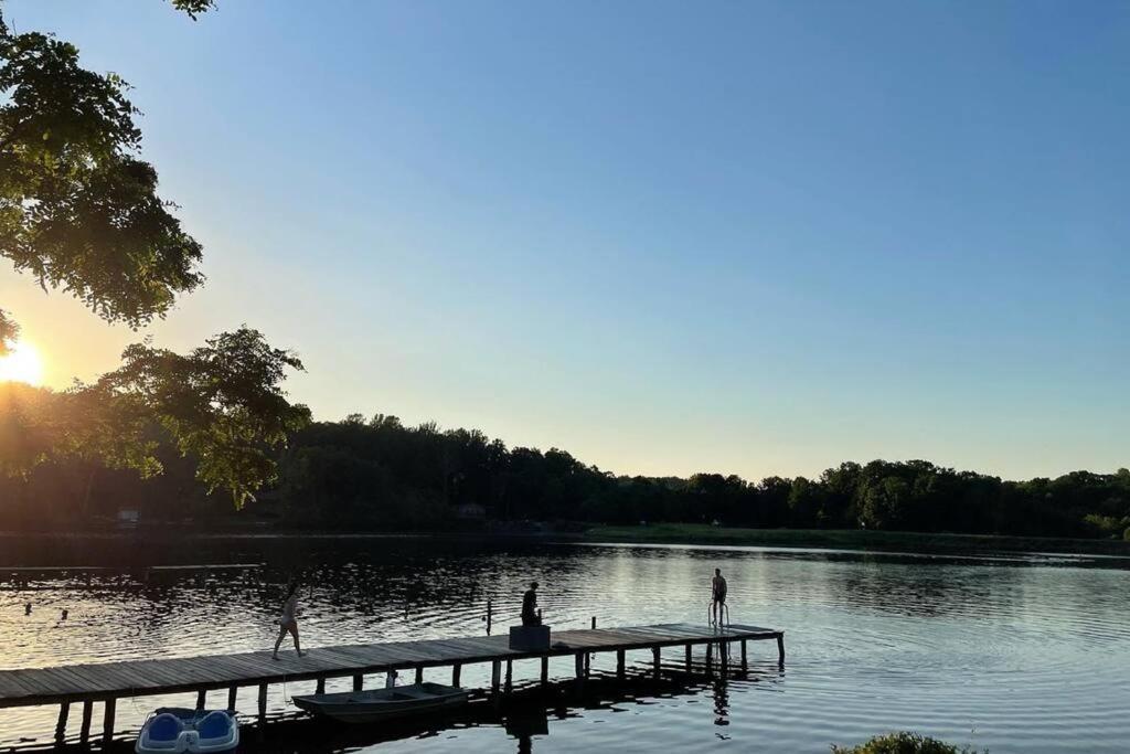 Mountain Lake Retreat - Hot Tub, Lake, Fire Pit, Wineries, Restaurant Harpers Ferry Buitenkant foto